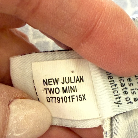 Diane Von Furstenberg “New Julian Two Mini” Blue/White Wrap Dress Size 2 - Picture 9 of 14